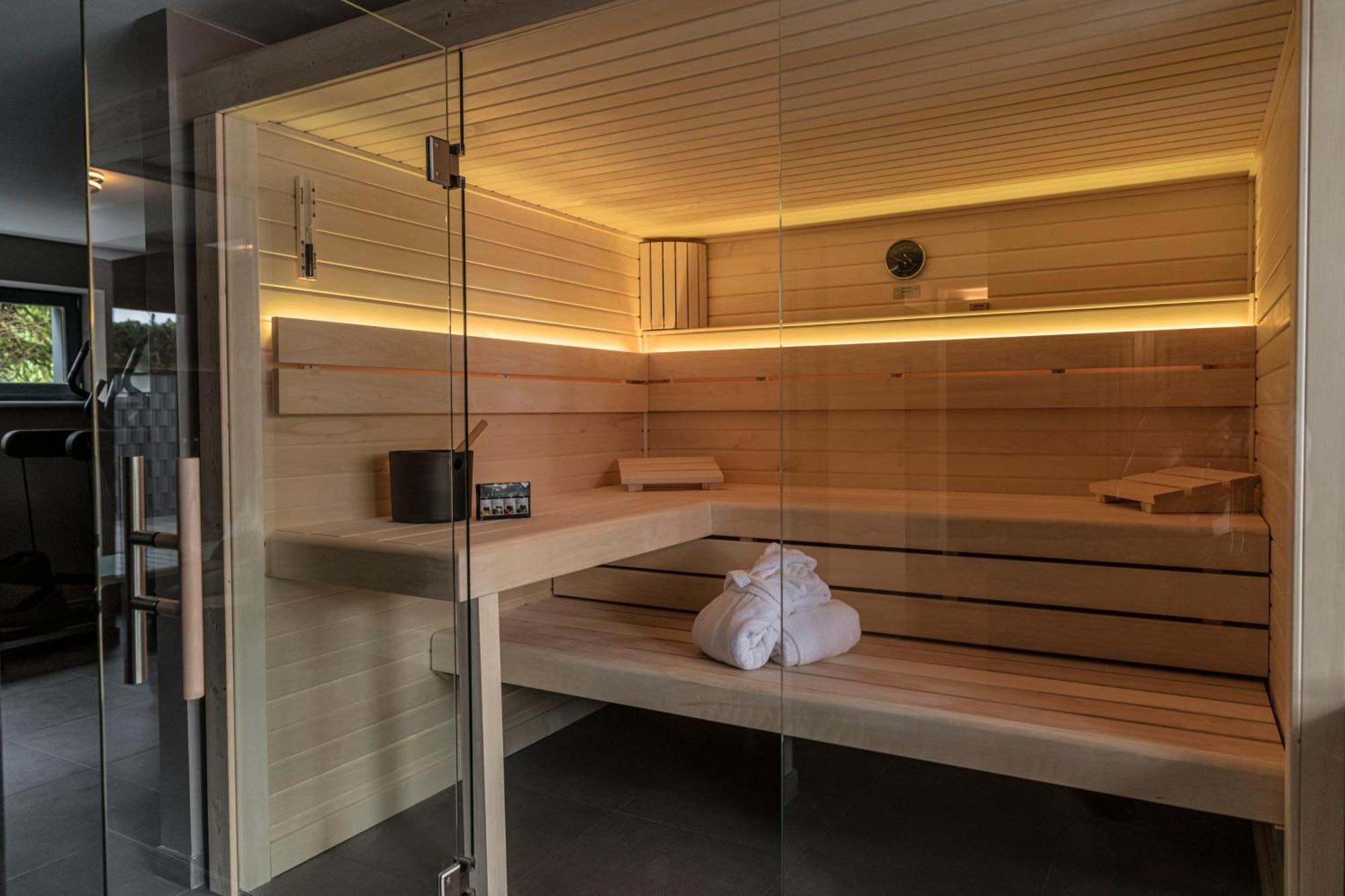 Wellness House Oase Spa Mit Whirlpool Timmendorfer Strand Exterior photo
